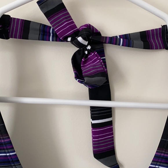 Converse Onestar halter neck swim top - Picture 2 of 5